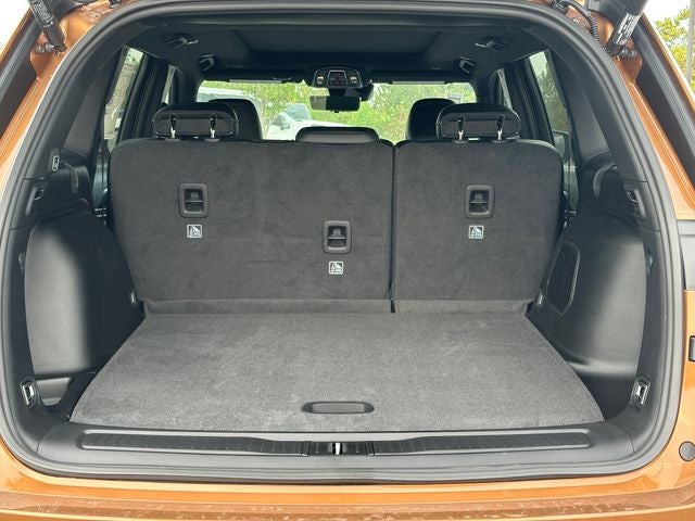 2027 Jeep Grand Cherokee Limited Reserve
