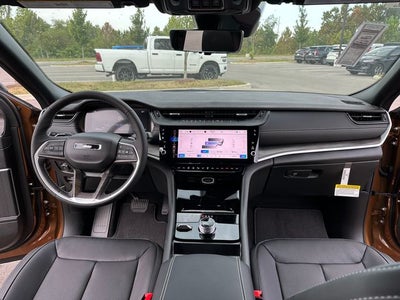 2027 Jeep Grand Cherokee Limited Reserve