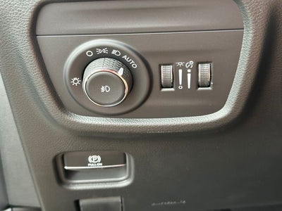 2027 Jeep Grand Cherokee Limited Reserve