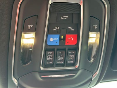 2027 Jeep Grand Cherokee Limited Reserve