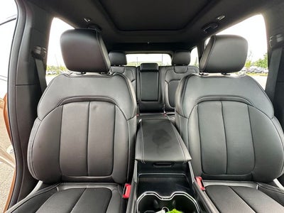 2027 Jeep Grand Cherokee Limited Reserve