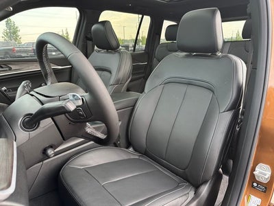 2027 Jeep Grand Cherokee Limited Reserve