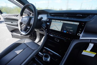 2026 Jeep Grand Cherokee GRAND CHEROKEE LIMITED RESERVE 4X4