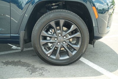 2026 Jeep Grand Cherokee Limited Reserve
