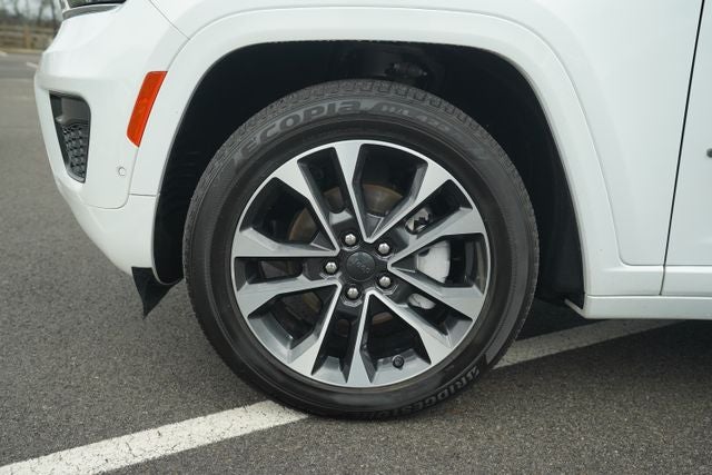 2023 Jeep Grand Cherokee Overland 4x4