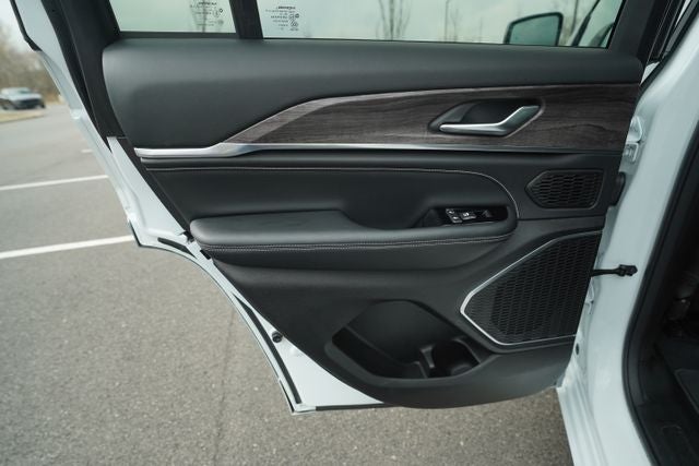 2023 Jeep Grand Cherokee Overland 4x4