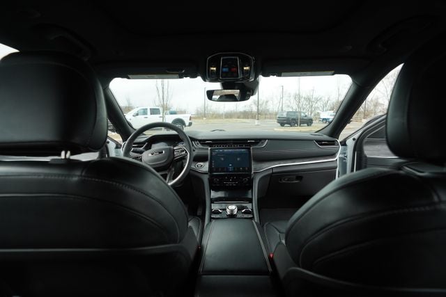 2023 Jeep Grand Cherokee Overland 4x4