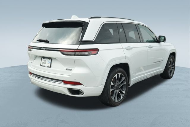 2023 Jeep Grand Cherokee Overland 4x4