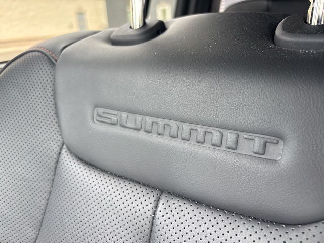 2023 Jeep Grand Cherokee Summit 4x4