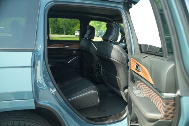 2026 Jeep Grand Cherokee Summit