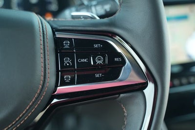 2026 Jeep Grand Cherokee Summit