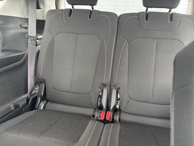 2023 Jeep Grand Cherokee L Laredo 4x2