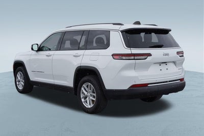 2023 Jeep Grand Cherokee L Laredo 4x2