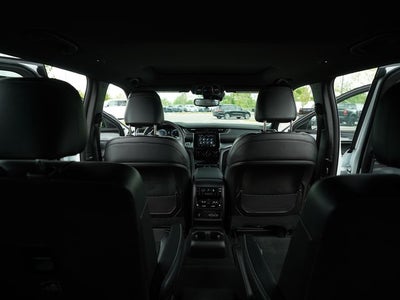 2023 Jeep Grand Cherokee L Altitude 4x2