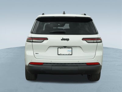 2023 Jeep Grand Cherokee L Altitude 4x2