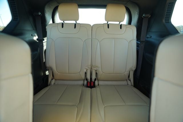 2023 Jeep Grand Cherokee L Limited 4x2