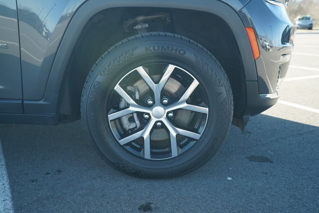 2023 Jeep Grand Cherokee L Limited 4x2