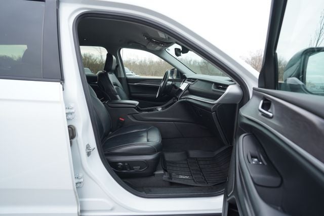 2022 Jeep Grand Cherokee L Limited 4x2