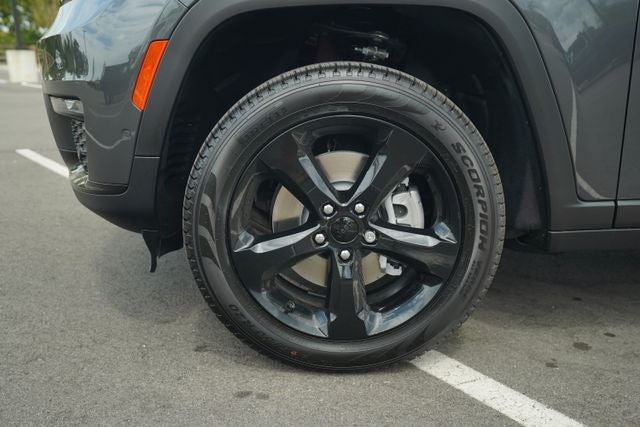 2025 Jeep Grand Cherokee GRAND CHEROKEE L LIMITED 4X2