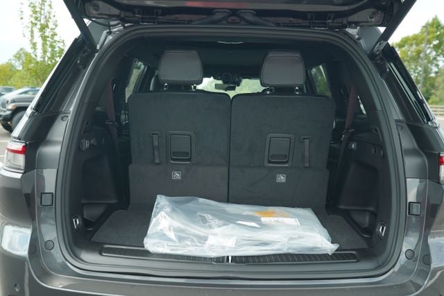 2025 Jeep Grand Cherokee GRAND CHEROKEE L LIMITED 4X2