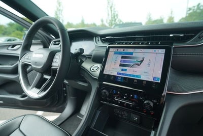 2025 Jeep Grand Cherokee GRAND CHEROKEE L LIMITED 4X2