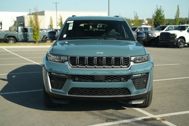 2027 Jeep Grand Cherokee Limited