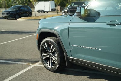 2027 Jeep Grand Cherokee Limited