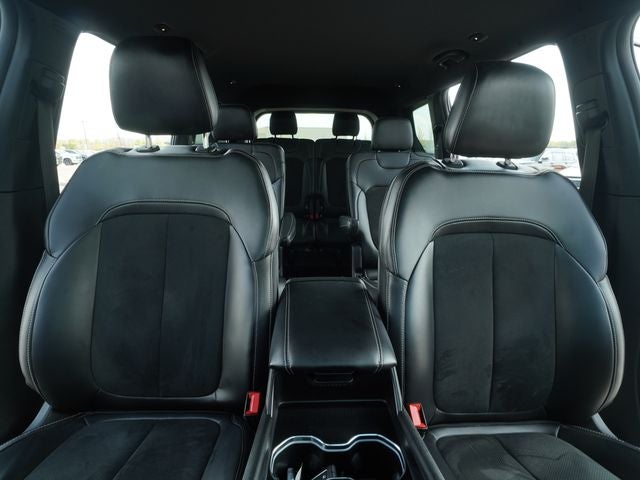 2024 Jeep Grand Cherokee L Altitude 4x4