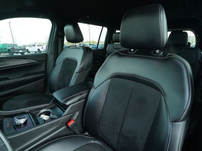 2024 Jeep Grand Cherokee L Altitude 4x4