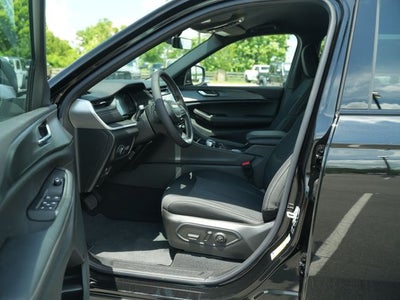 2026 Jeep Grand Cherokee GRAND CHEROKEE L LAREDO 4X4