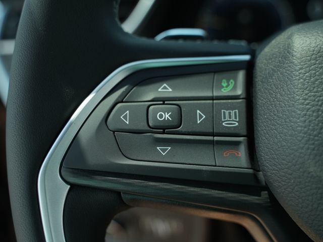 2026 Jeep Grand Cherokee GRAND CHEROKEE L LAREDO 4X4