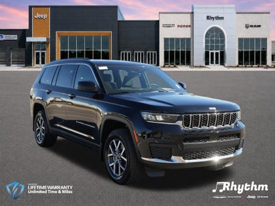 2027 Jeep Grand Cherokee Laredo