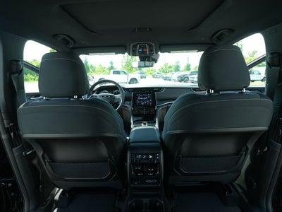 2026 Jeep Grand Cherokee GRAND CHEROKEE L LAREDO X 4X4