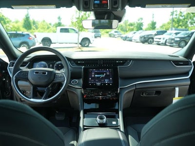 2026 Jeep Grand Cherokee GRAND CHEROKEE L LAREDO X 4X4