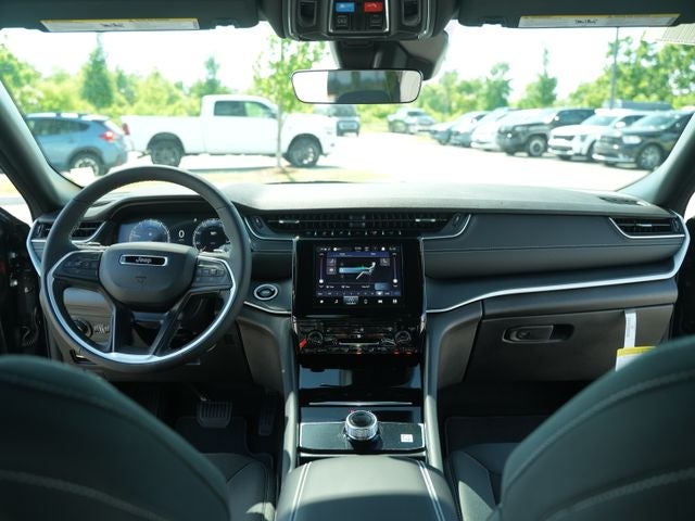 2026 Jeep Grand Cherokee GRAND CHEROKEE L LAREDO X 4X4