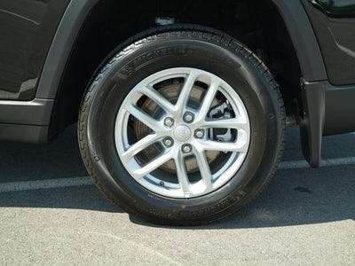 2026 Jeep Grand Cherokee GRAND CHEROKEE L LAREDO X 4X4