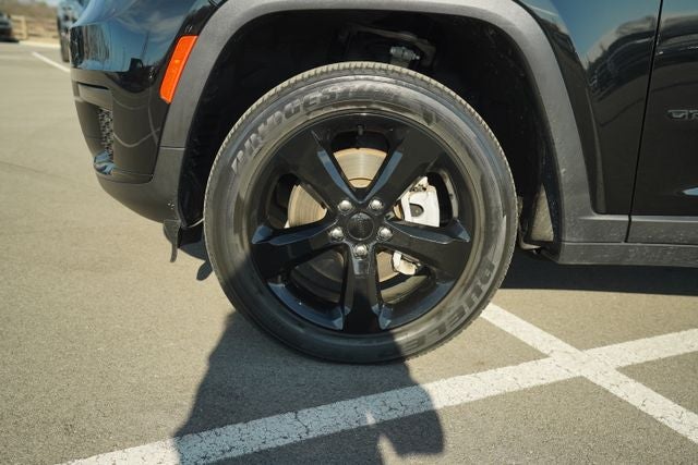 2023 Jeep Grand Cherokee L Altitude 4x4