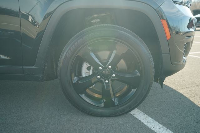 2023 Jeep Grand Cherokee L Altitude 4x4