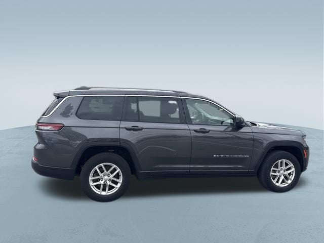 2022 Jeep Grand Cherokee L Laredo 4x4