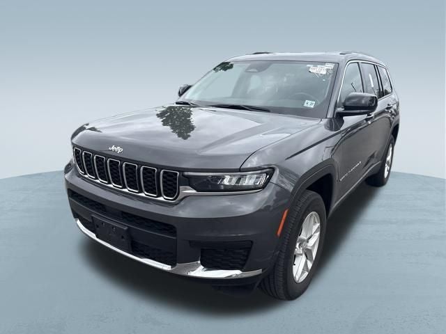 2022 Jeep Grand Cherokee L Laredo 4x4