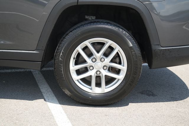 2022 Jeep Grand Cherokee L Laredo
