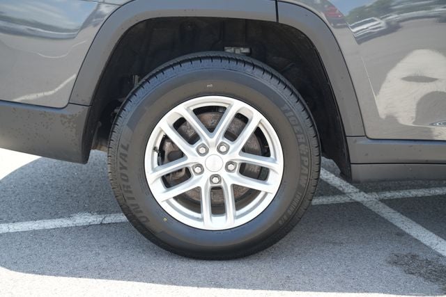2022 Jeep Grand Cherokee L Laredo