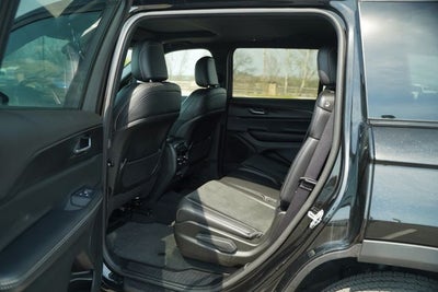 2025 Jeep Grand Cherokee L Altitude X 4x4