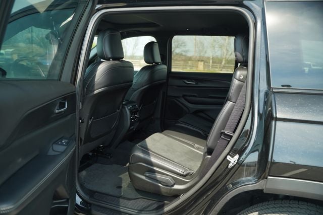 2025 Jeep Grand Cherokee L Altitude X 4x4