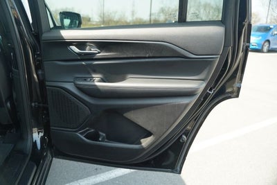 2025 Jeep Grand Cherokee L Altitude X 4x4