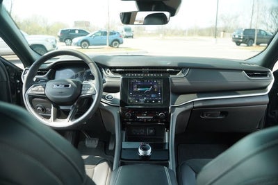 2025 Jeep Grand Cherokee L Altitude X 4x4