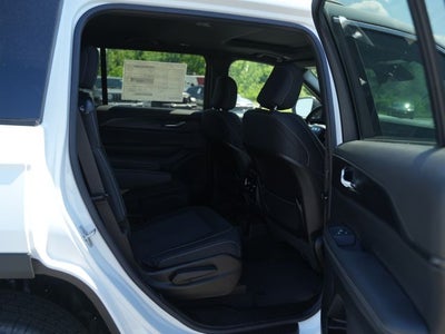 2026 Jeep Grand Cherokee GRAND CHEROKEE L LAREDO X 4X4
