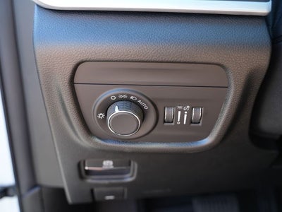2026 Jeep Grand Cherokee GRAND CHEROKEE L LAREDO X 4X4