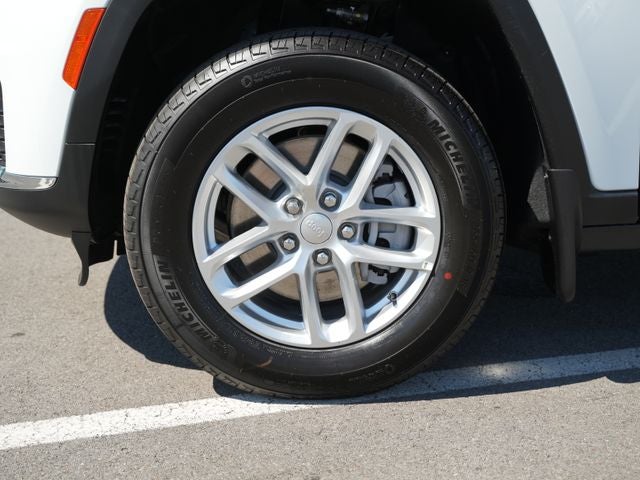 2026 Jeep Grand Cherokee GRAND CHEROKEE L LAREDO X 4X4