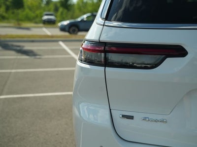 2022 Jeep Grand Cherokee L Limited 4x4